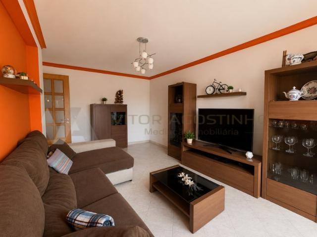 Apartamento T2 em Almeirim