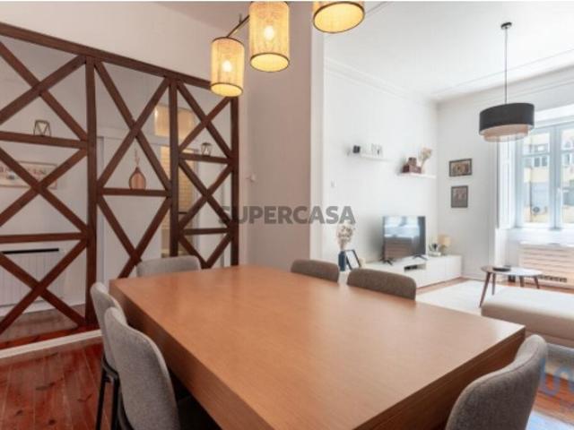 Apartamento T2 em Alcântara de 110,00 m²