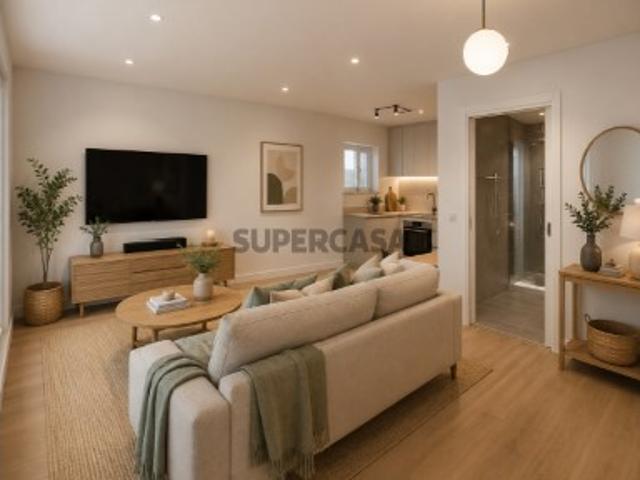 Apartamento T2 em Alfeizerão, perto de São Martinho do Porto