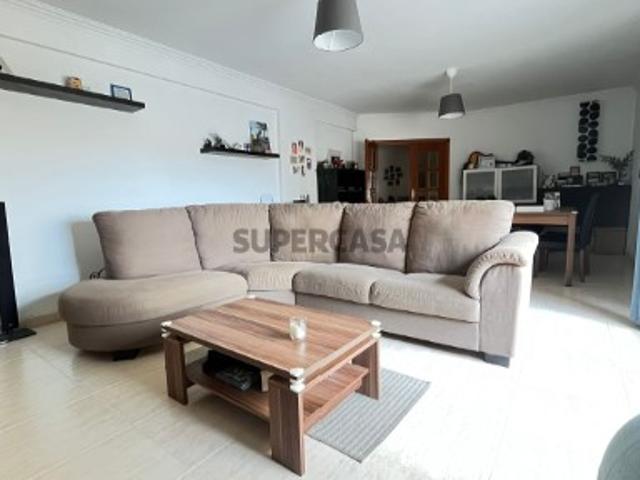 Apartamento T2 em Algueirão Mem Martins