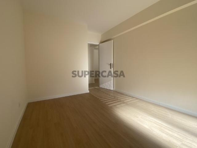 Apartamento T2 em Algueirão Mem Martins