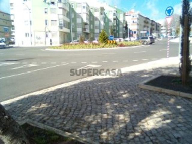 Apartamento T2 em Algés, Linda a Velha e Cruz Quebrada Dafundo