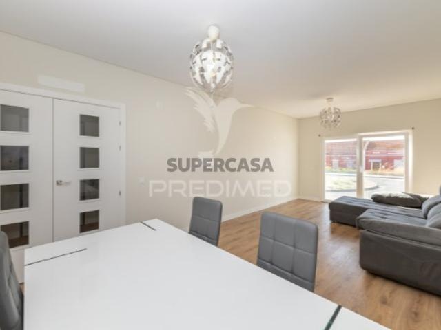 Apartamento T2 em Alhos Vedros