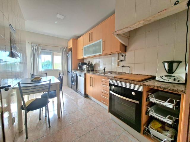 Apartamento T2 em Alhos Vedros, Moita Oportunidade Única!