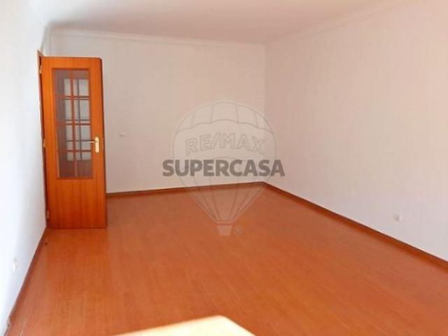 Apartamento T2 em Alto do Seixalinho, Santo André e Verderena