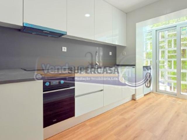 Apartamento T2 em Alverca do Ribatejo ALV258