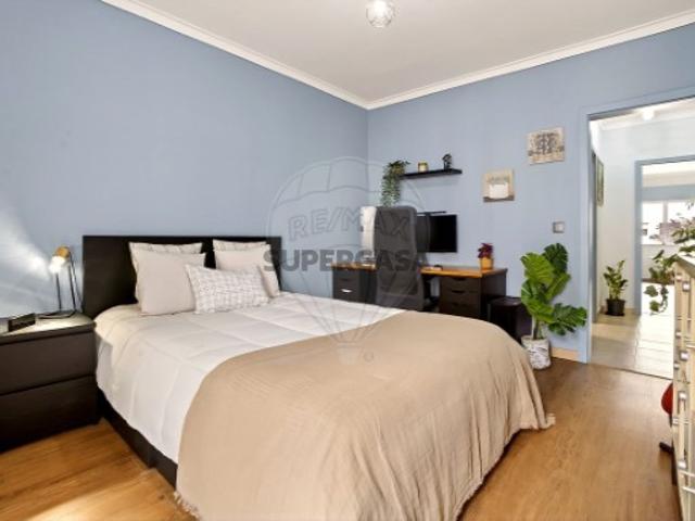 Apartamento T2 em Alverca do Ribatejo e Sobralinho