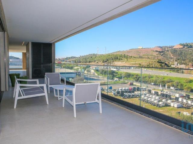 Apartamento T2 em Alverca do Ribatejo e Sobralinho de 130,00. 130m² Alverca do Ribatejo e Sobralinho