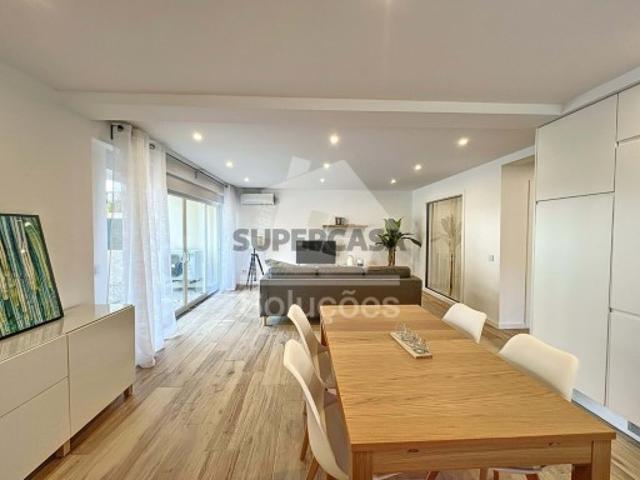 Apartamento T2 em Alvor