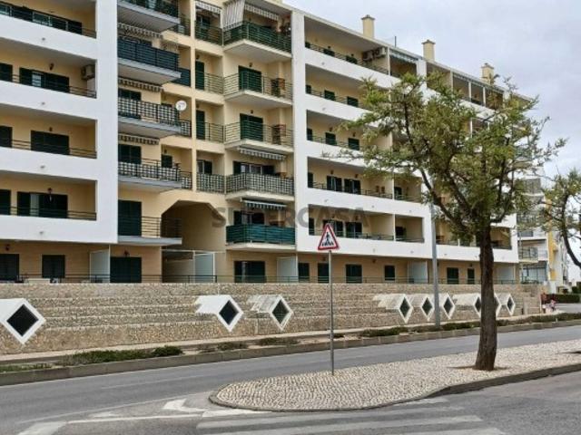 Apartamento T2 em Armação de Pêra