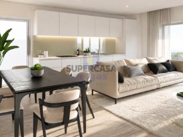 Apartamento T2 em Atouguia da Baleia