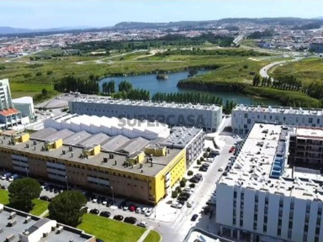 Apartamento T2 em Aver O Mar, Amorim e Terroso
