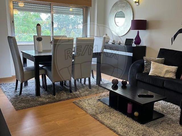 Apartamento T2 em Azurva