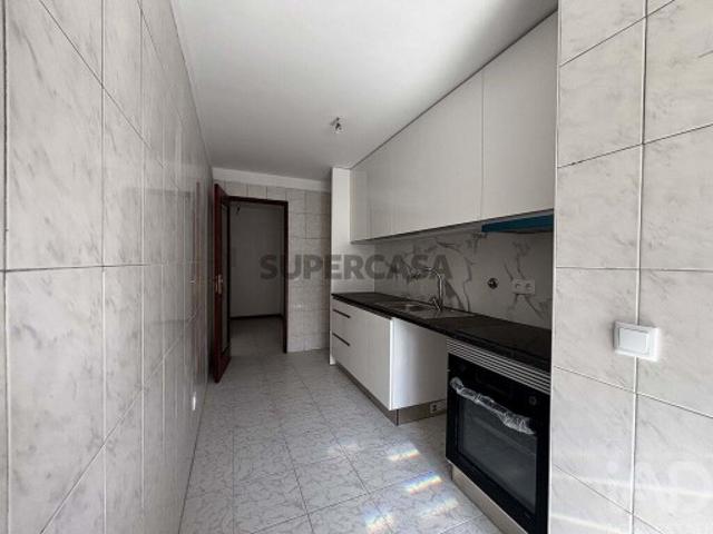 Apartamento T2 em Baguim do Monte de 71,4 m²