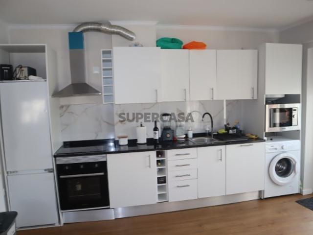 Apartamento T2 em Baixa da Banheira e Vale da Amoreira