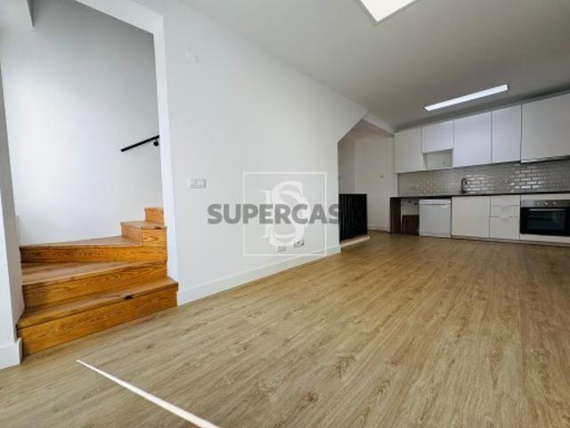 Apartamento T2 em Barreiro e Lavradio