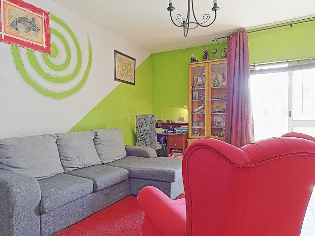Apartamento T2 em bom estado de conservação