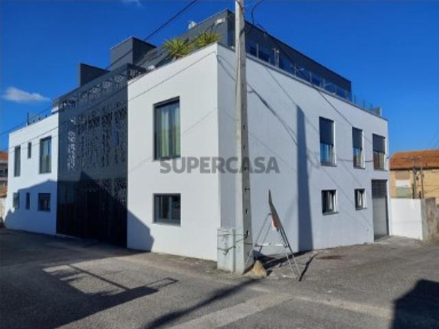 Apartamento T2 em Bombarral e Vale Covo