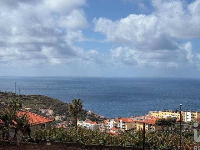 Apartamento T2 em Câmara de Lobos de 121,00 m² 121m² Câmara De Lobos