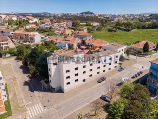 Apartamento T2 em Campanhã