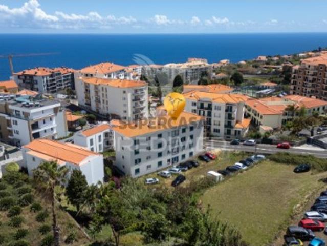 Apartamento T2 em Caniço