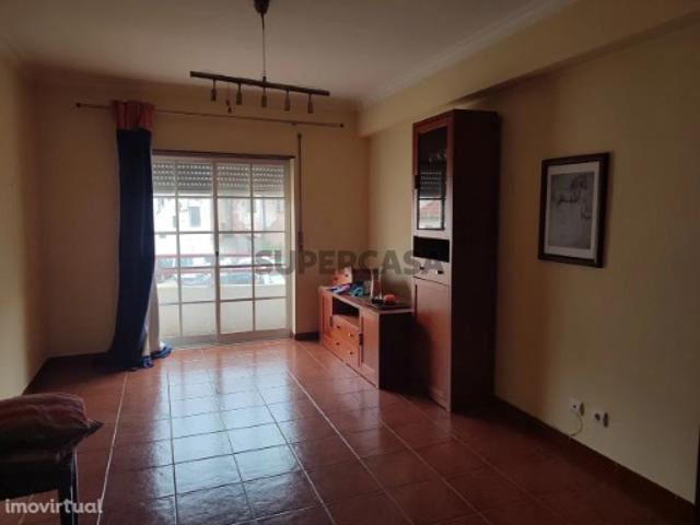 Apartamento T2 em Cadaval e Pêro Moniz
