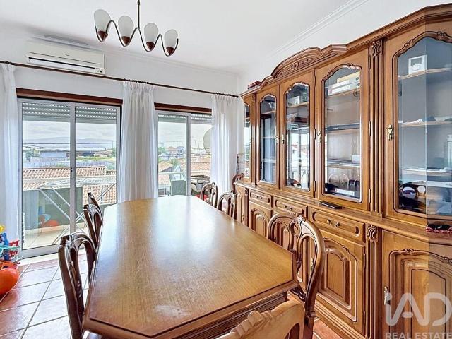 Apartamento T2 em Calvaria de Cima de 90 m²