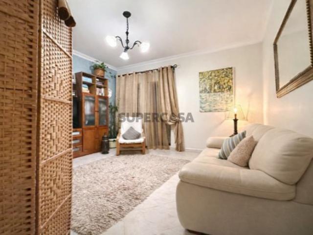 Apartamento T2 em Caparica