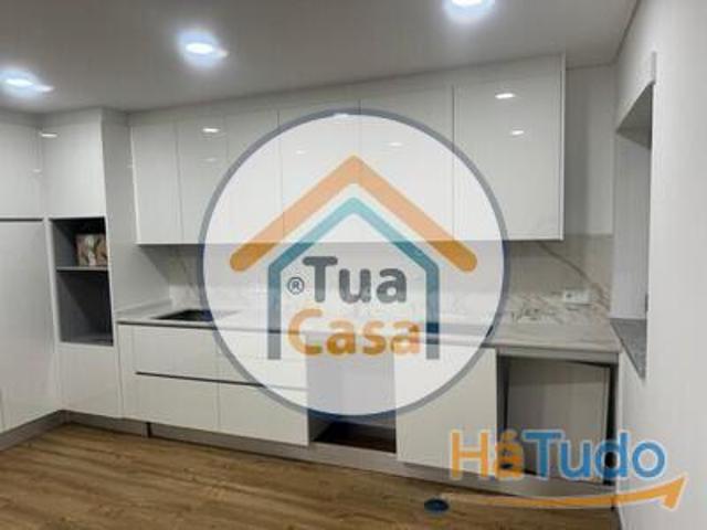 Apartamento T2 em Carregal do Sal ? Em Construção | 25053927610