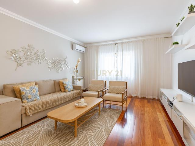 Apartamento T2 em Cascais com Alojamento Local