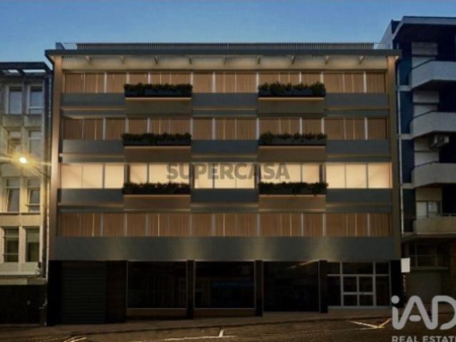 Apartamento T2 em Cedofeita, Santo Ildefonso, Sé, Miragaia, São Nicolau e Vitória de 113,00 m²