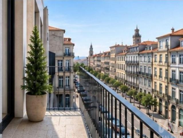 Apartamento T2 em Cedofeita, Santo Ildefonso, Sé, Miragaia, São Nicolau e Vitória de 145,00 m²
