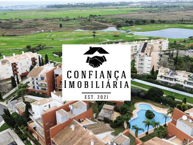 Apartamento t2 em condomínio fechado com estacionamento em Vilamoura