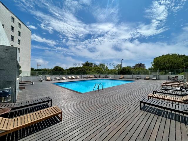 Apartamento T2 em condomínio fechado com piscina na Foz do Douro, no Porto