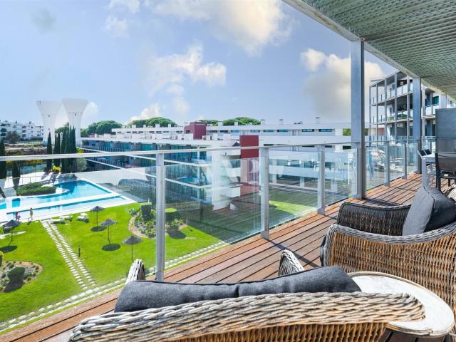 Apartamento T2 em condomínio fechado, Vilamoura 157m² Vilamoura