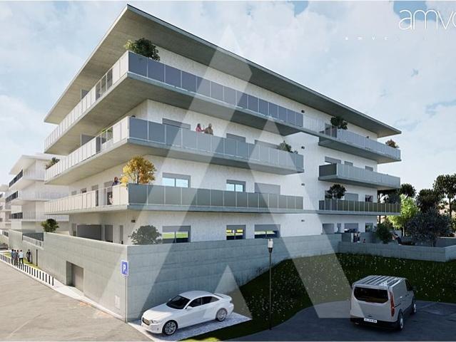 Apartamento T2, em construção