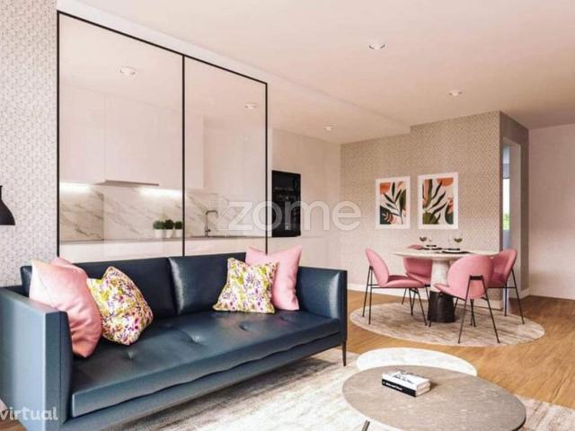 Apartamento T2 em Construo, Cmara de Lobos