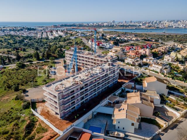 Apartamento T2 em construção em Ferragudo