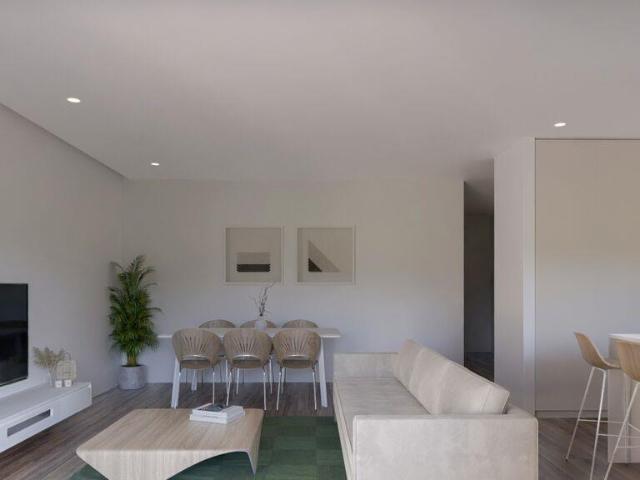 Apartamento T2 em Corroios de 90,00 m² 90m² Charneca De Caparica
