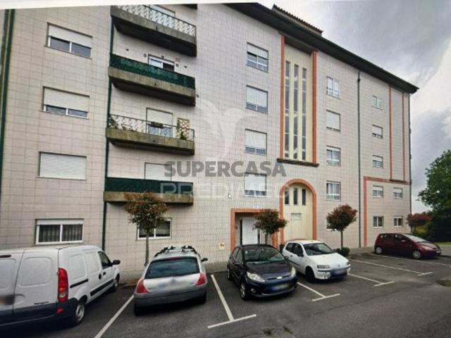 Apartamento T2 em Eixo e Eirol