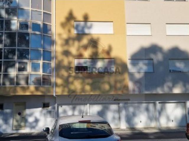 Apartamento T2 em Eixo e Eirol