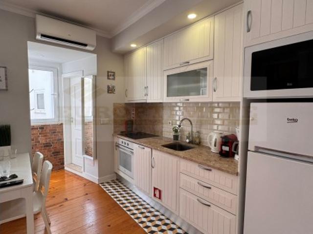 Apartamento T2 em Estefânia, Lisboa
