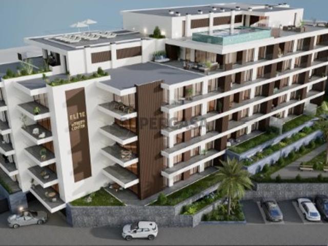 Apartamento T2 em Estreito Câmara de Lobos