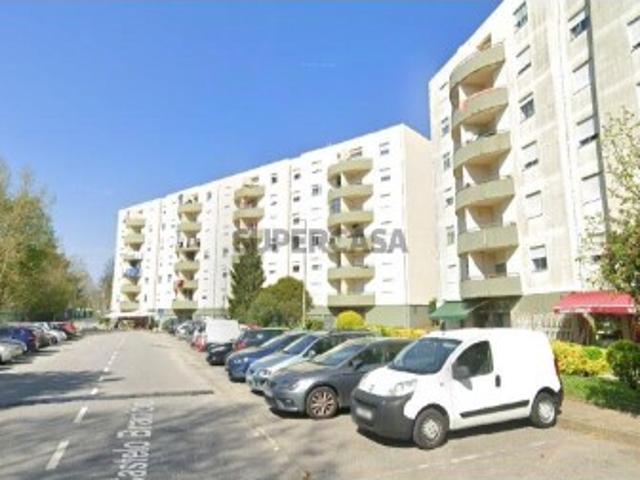 Apartamento T2 em Fânzeres e São Pedro da Cova de 72 m²
