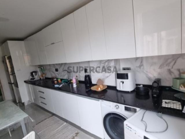 Apartamento T2 em Falagueira Venda Nova