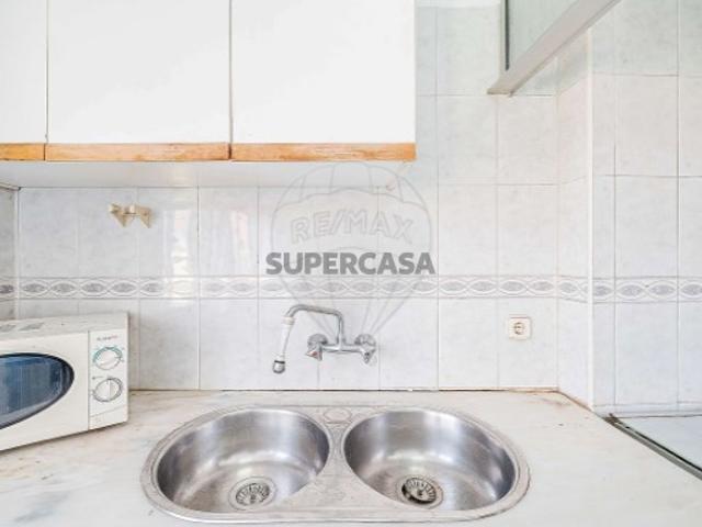 Apartamento T2 em Mina de Água