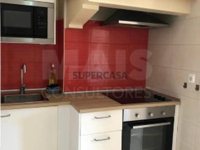 Apartamento T2 em Falagueira Venda Nova