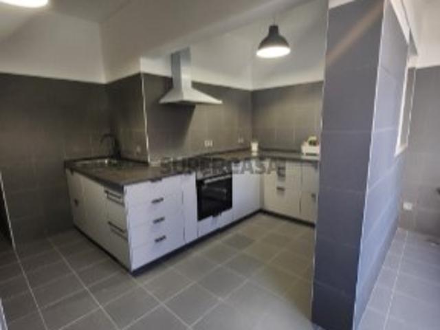 Apartamento T2 em Faro Sé e São Pedro