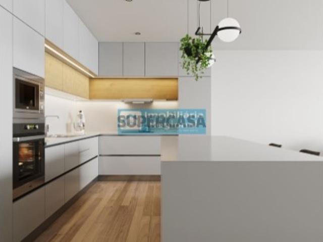 Apartamento T2, bem localizado e com boas áreas