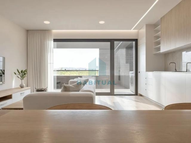 APARTAMENTO T2 EM FASE FINAL DE CONSTRUÇÃO DARQUE